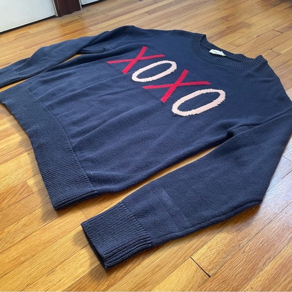 Mittoshop Valentine’s Day XOXO Graphic Knit Sweater Size Medium - Picture 7 of 12
